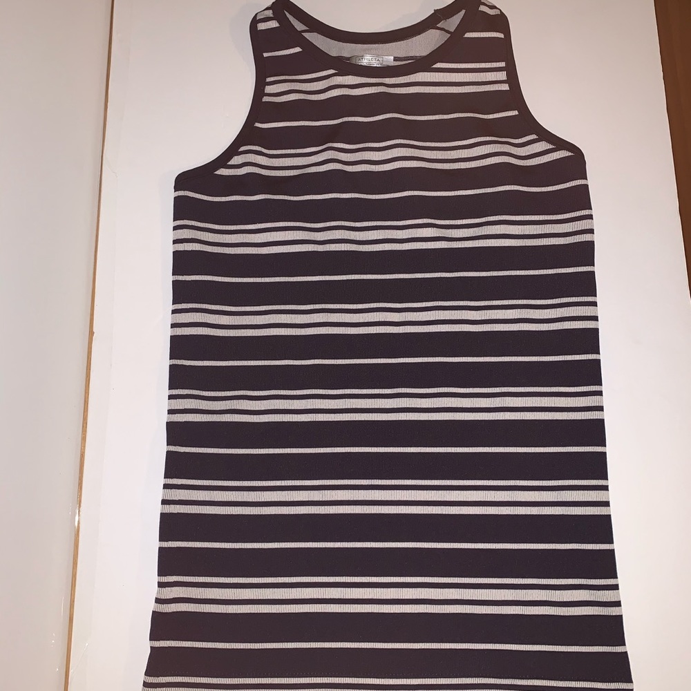 ATHLETA RACER BACK TANK TOP SIZE LARGE